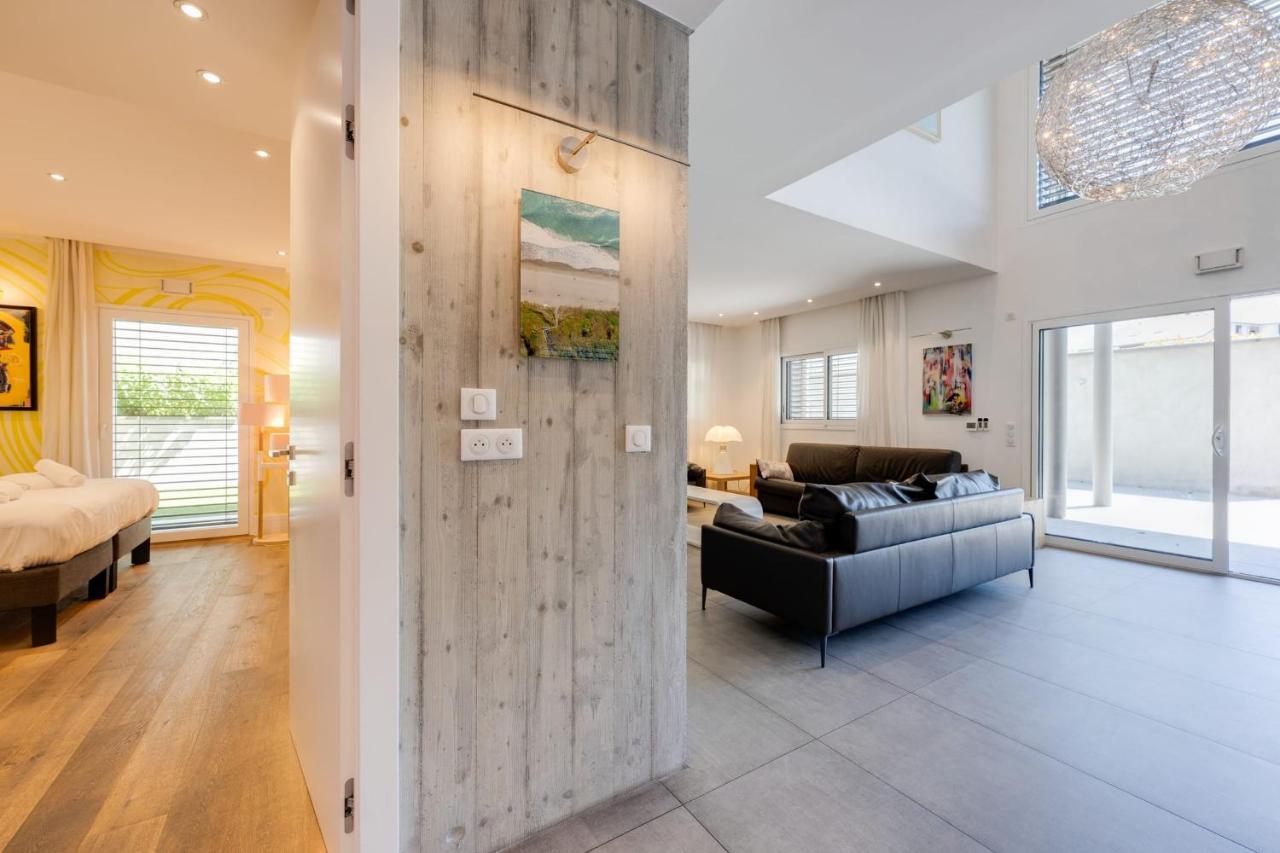 Le Kube - Appartements De Prestige Au Centre D'Annecy Exterior photo