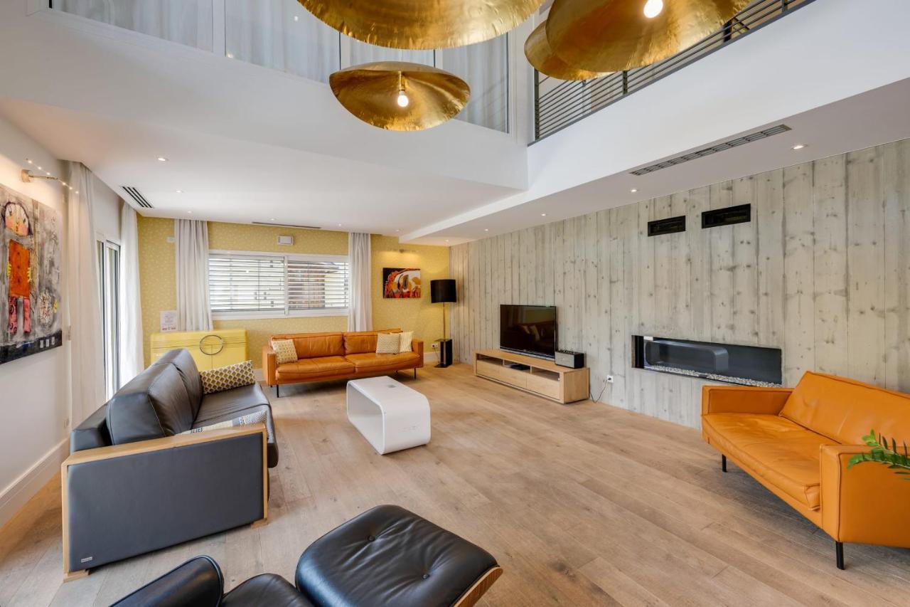 Le Kube - Appartements De Prestige Au Centre D'Annecy Exterior photo