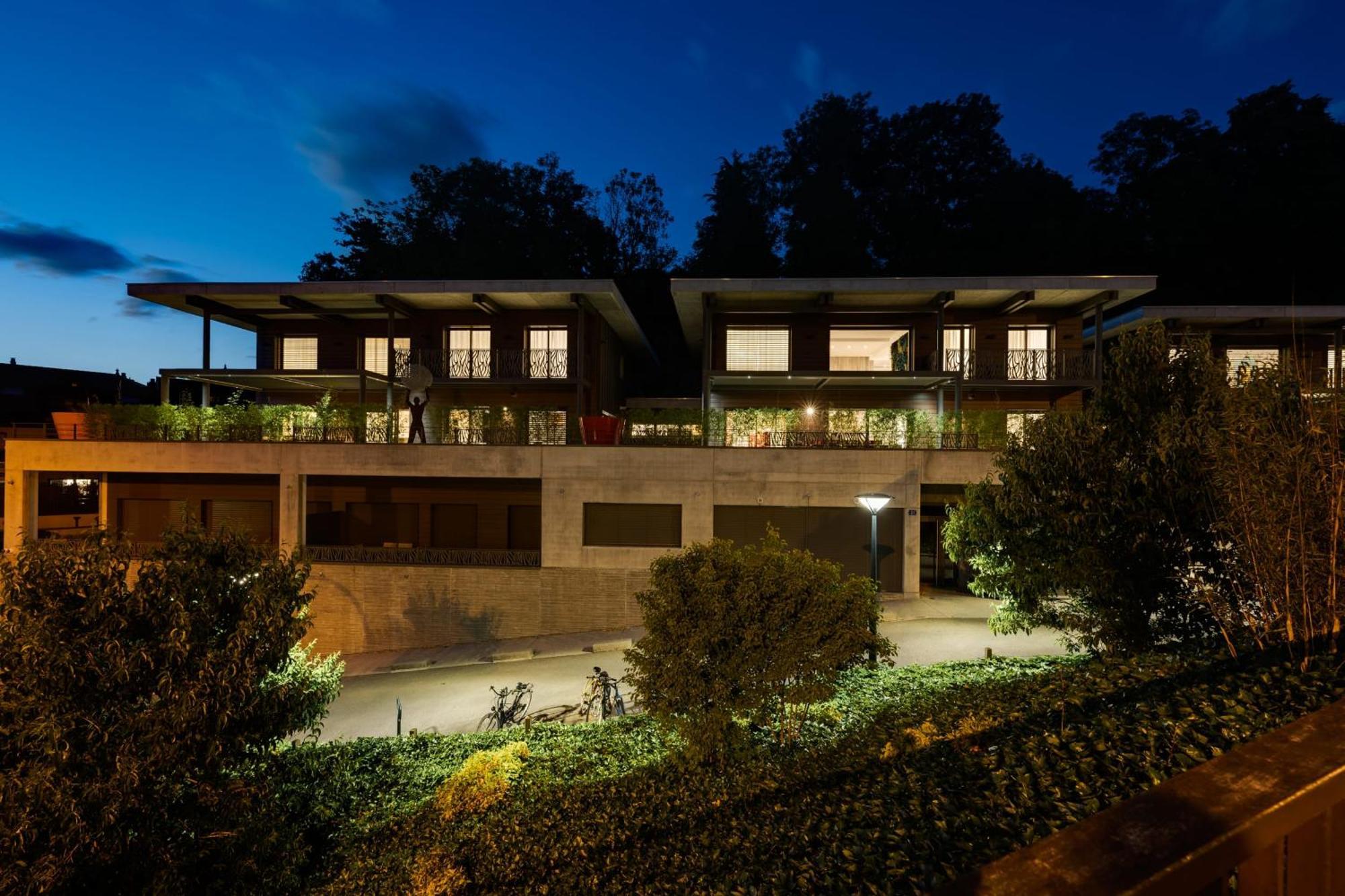 Le Kube - Appartements De Prestige Au Centre D'Annecy Exterior photo